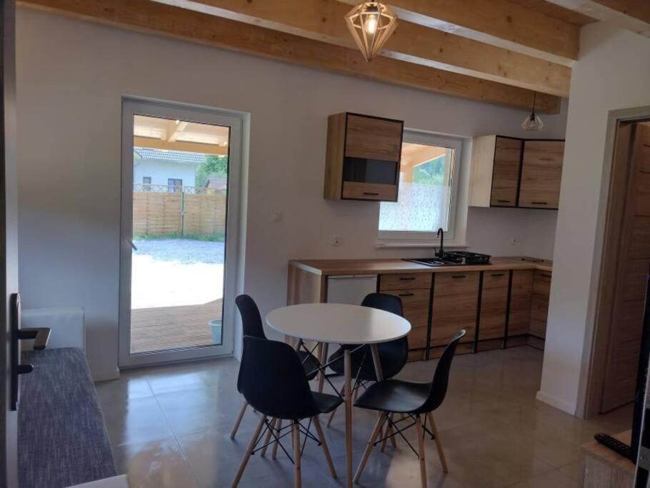 Apartamenty - Domek Bobrowe Zacisze 3 Janowice Wielkie Ngoại thất bức ảnh