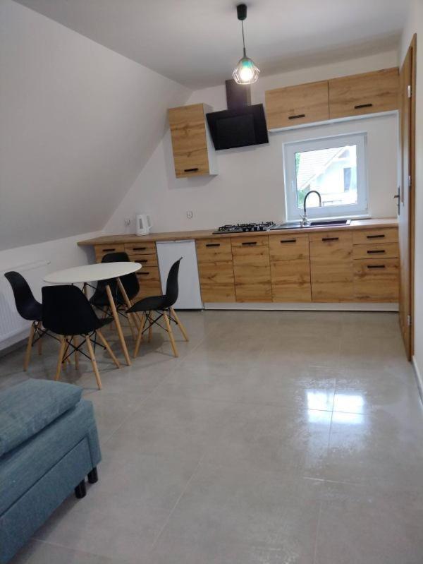 Apartamenty - Domek Bobrowe Zacisze 3 Janowice Wielkie Ngoại thất bức ảnh